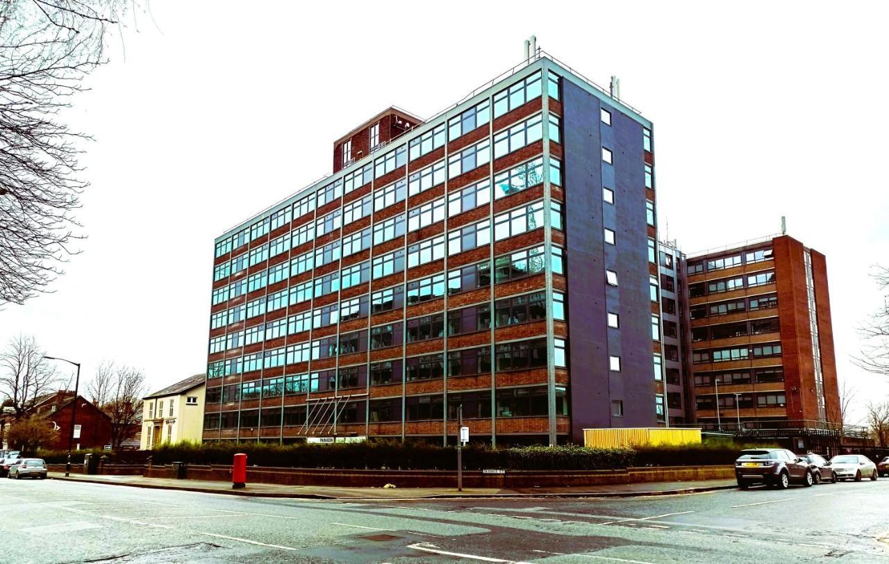 Stunning One Bedroom Apartment In Old Trafford Manchester Esterno foto